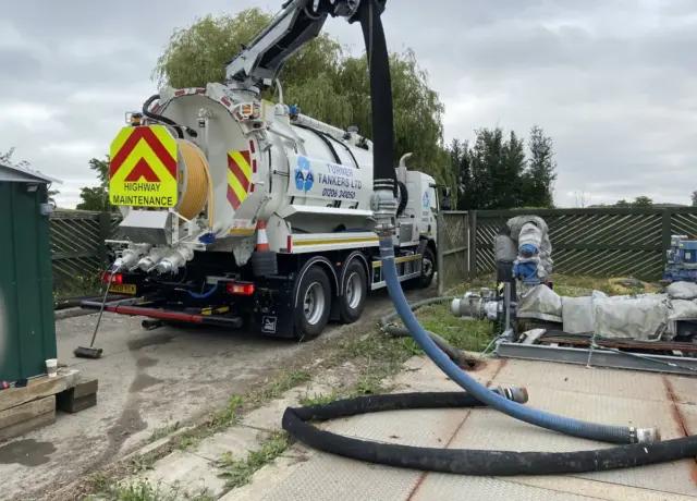 AA Turner Tankers carrying out liquid waste removal using their waster tanker